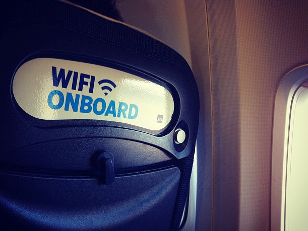Iberia ofrecerá internet wifi en sus aviones